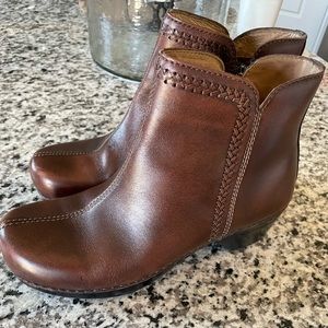 Dansko Scout Braided Brown Leather Ankle Boots